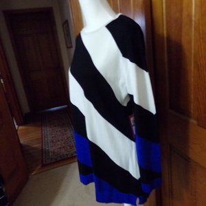 VINCE CAMUTO LADIES TOP